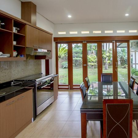Kencana Villa Dago Bandung Dış mekan fotoğraf